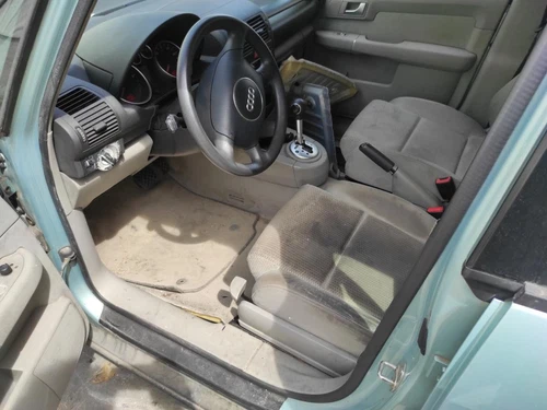 SLV8Z0920930Q Instrumentenblende für AUDI A2 (8Z) 1.2 TDI 2002 1359381 - Bild 6 von 6