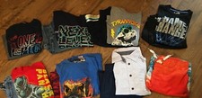 Boys size 10 M 10/12- Lot of 16 Shirts Outfits Old Navy, Marvel, Russell