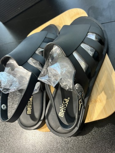 Melissa Flox Women’s 7 Black Gladiator Sandals - Picture 2 of 6