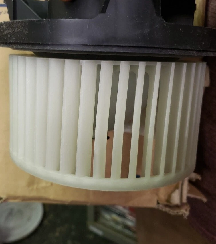 Motor soplador delantero para Lincoln Town Car 2003-2011 2008 2004 2007 2005 2006 TYC Foto 2 de 2