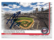2019 TOPPS #424 ANDREW MORRIS MINNESOTA TWINS AUTOGRAPHED SIGNED BASEBALL CARD