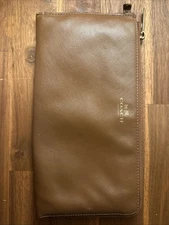 Women's Coach Wallet Or Wristlet Light Brown Leather