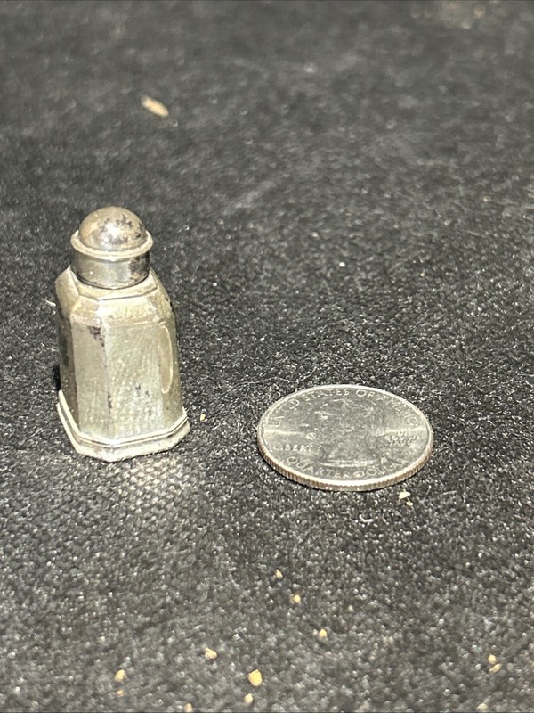 STERLING MINIATURE COVERED TEA CADDY Metropolitan Museum of Art Dollhouse Size