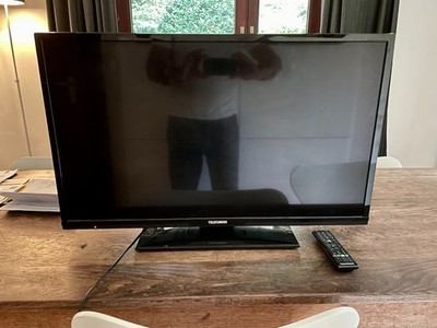 Telefunken HDMI Fernseher XH32D101 Schwarz 32 Zoll 16:9  NUR ABHOLUNG!!!