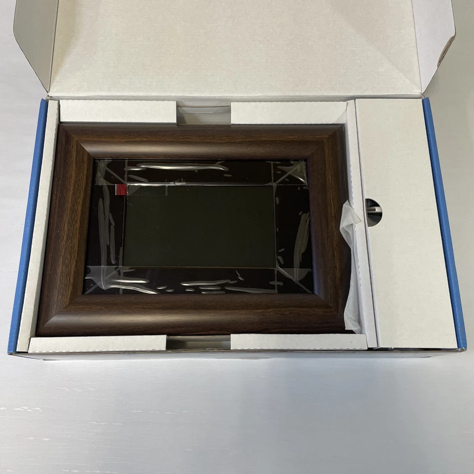 WinBook 7" Digital Picture Frame New Open Box 32mb - Image 3 of 4