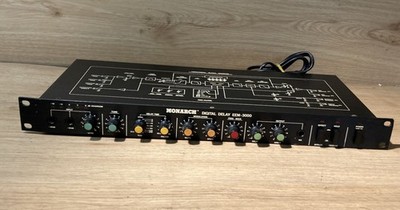 Monarch EEM-3000 Digital Delay Vintage 19'' Rack Echo Effektgerät