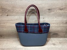O bag tote borsetta donna grigio rosso plaid logo inciso doppio manico cerniera
