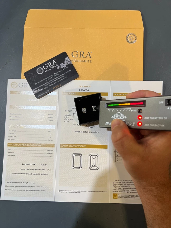 Emerald Cut Real Moissanite Solitaire Stud Earrings 14ct Gold Plated 925 Silver - Image 3 of 4