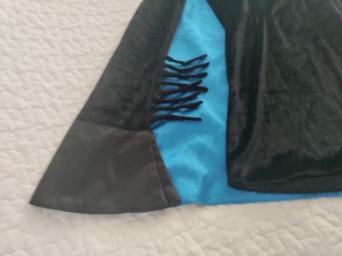 Dream Girl Vampire Rockstar Ice Skating Costume Wicked Queen High Collar S Cape - Picture 5 of 13