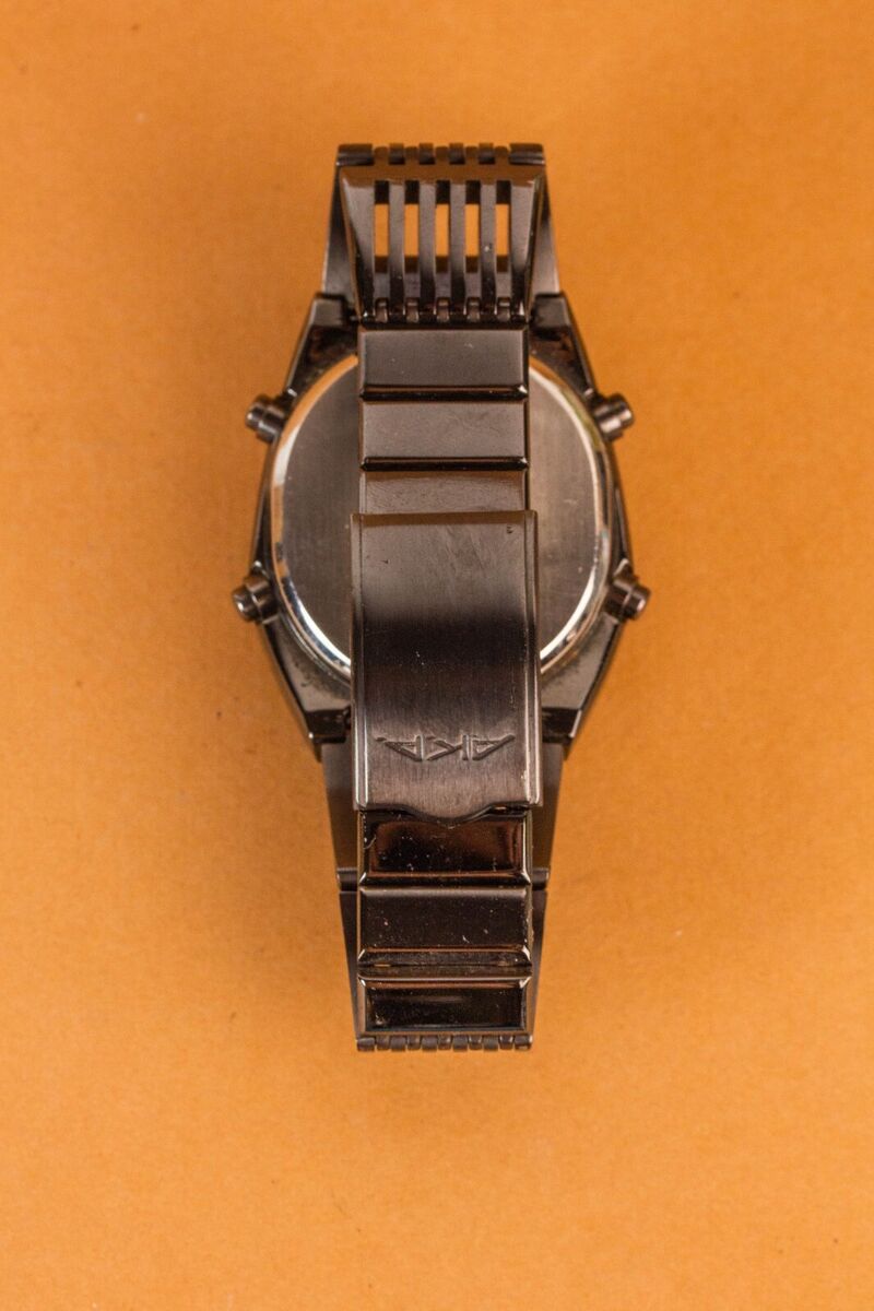 SEIKO ALBA AKA W670 4000 RED LED SPACE DARTH VADER WATCH | eBay SEIKO ALBA AKA W670 4000 RED LED SPACE DARTH VADER WATCH | eBay