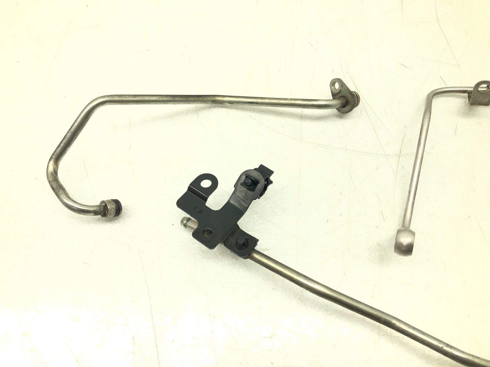 2014-2020 MASERATI GHIBLI SQ4 3.0L V6 ENGINE FUEL INJECTOR LINES OEM.
