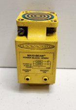 GUARANTEED BANNER 12-30/250V MAXI-BEAM POWER BLOCK RPBR2