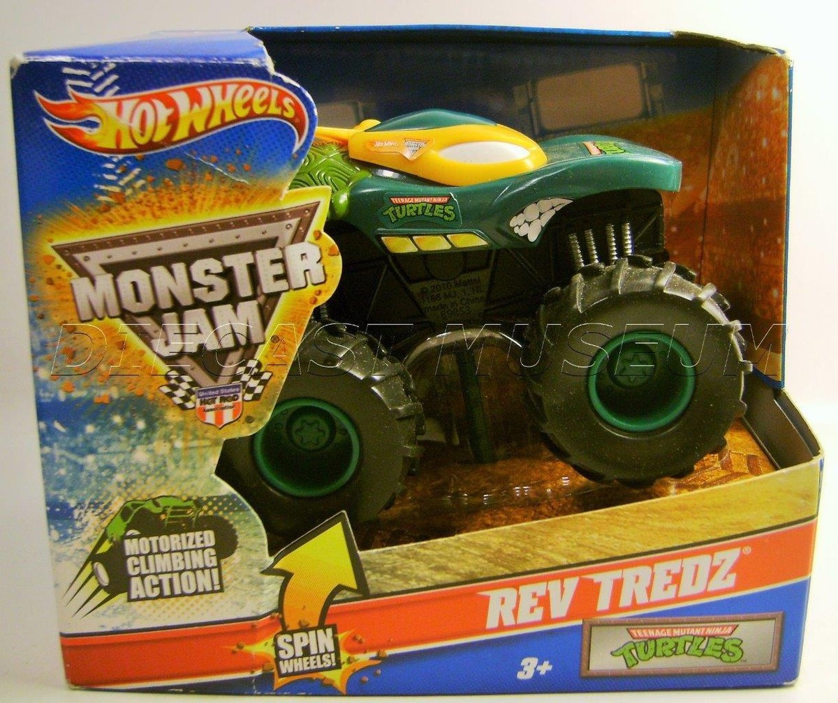 TEENAGE MUTANT NINJA TURTLES MONSTER JAM TRUCK REV TREDZ HOT