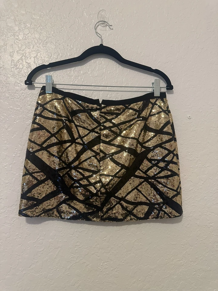 Falda Victoria Secret Lentejuelas Negra y Dorada Talla S (4) Foto 3 de 4