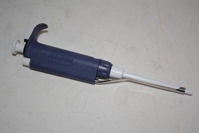 Rainin L100 L-100  LTS Pipet-Lite Pipette 10-100uL Pipetman Pipettor #W4425