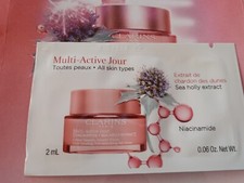 Clarins Multi-Active Jour Niacinamide + Sea Holly Extract Tagescreme 2 ml Probe