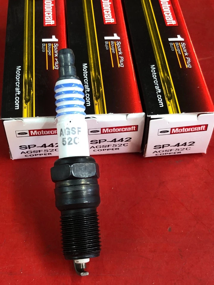 SET OF (3) MOTORCRAFT SP-442 SPARK PLUGS FOR SELECT FORD CHEVY GMC BUICK PONTIAC - Image 2 of 3