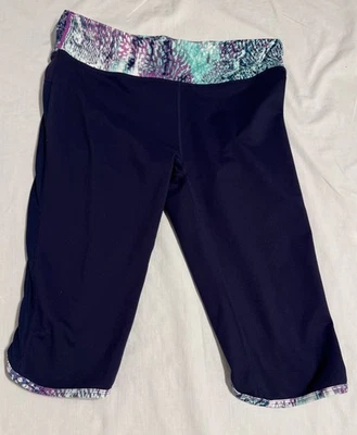 Fabletics Cropped Leggings Womens Medium Purple Blue Mid Rise Pocket Athletic - Image 1 of 4