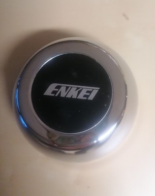 Enkei Silver Center Cap - Neu und unbenutzt - Rarität - Masse siehe Bilder