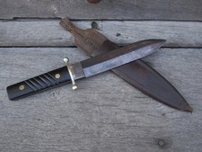VERY NICE ANTIQUE "VR WARRANTED SHEFFIELD" BOWIE KNIFE WITH LEATHER SCABBARD