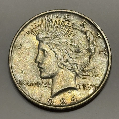 1924 Peace Silver Dollar (90% Silver) ~ UNC