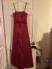 Prom Dress. David’s Bridal. Red. Size 2. Zip Closure. Comes With Matching Wrap.