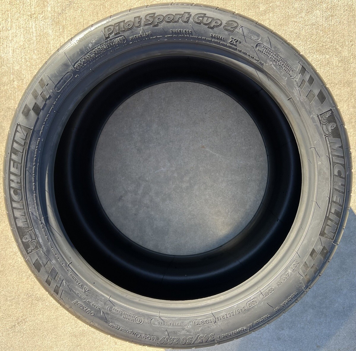 SET OF TWO NEW 345/30ZR19 Michelin Pilot Sport Cup 2 345/30ZR19