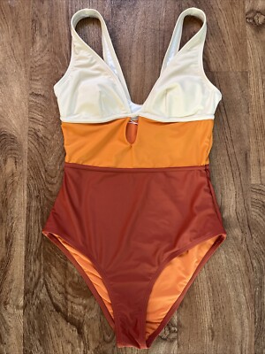 Women s CUPSHE Keyhole Swimsuit, XS, color block one piece, New w/o Tags, Washed