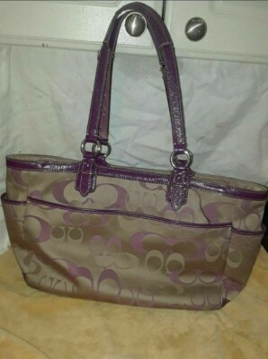 Authentic Coach Optic Signature Tote Bag SN# G1260-F20444 (.3333