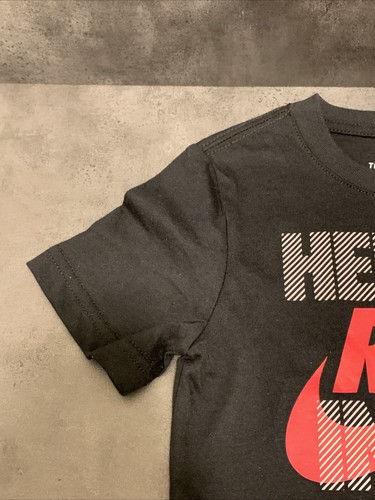 Nike Heroes Run In The Family Black T Shirt Size 4 (XS) Athletic Cut Tee New - Picture 3 of 7