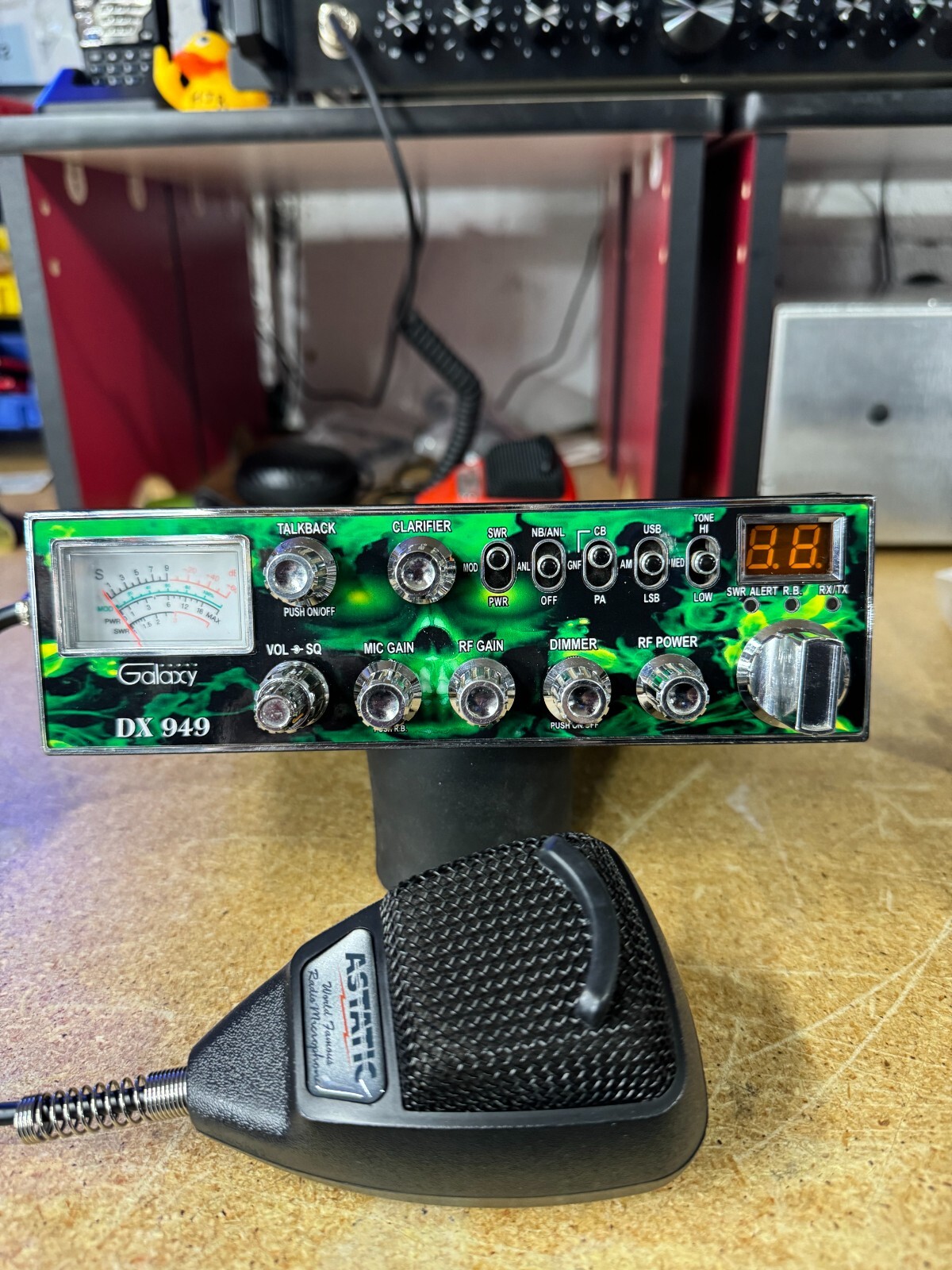 Galaxy DX949 Custom 40 Channel AM/SSB Mobile CB Radio Talk Back