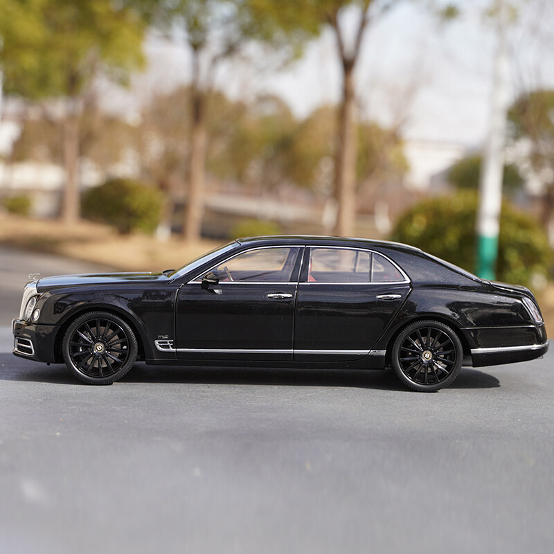 Almost Real 1/18 Bentley Mulsanne Founder Century Edition