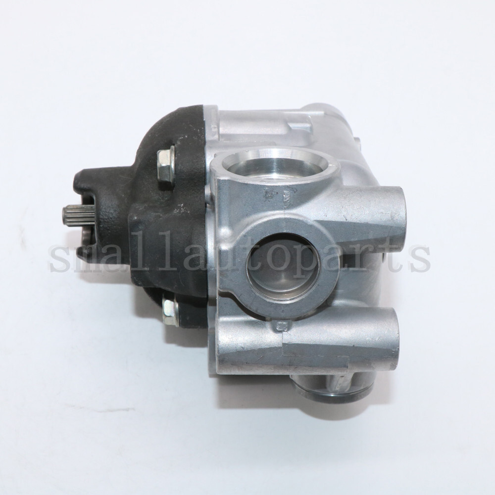 ponさま専用 28533-5da8c Nissan Cover 285335DA8C Genuine OEM Part for