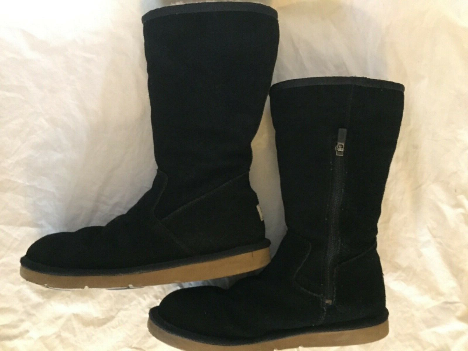 Women’s  UGG boots BLACK side zip size 9 - image 5