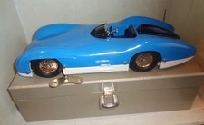 M&auml;rklin: Mercedes W 196 Blech-Rennwagen in OVP