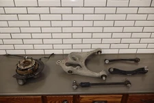 12-15 Jeep Grand Cherokee SRT8 Left Rear Suspension Knuckle Arms Spindle OEM LH