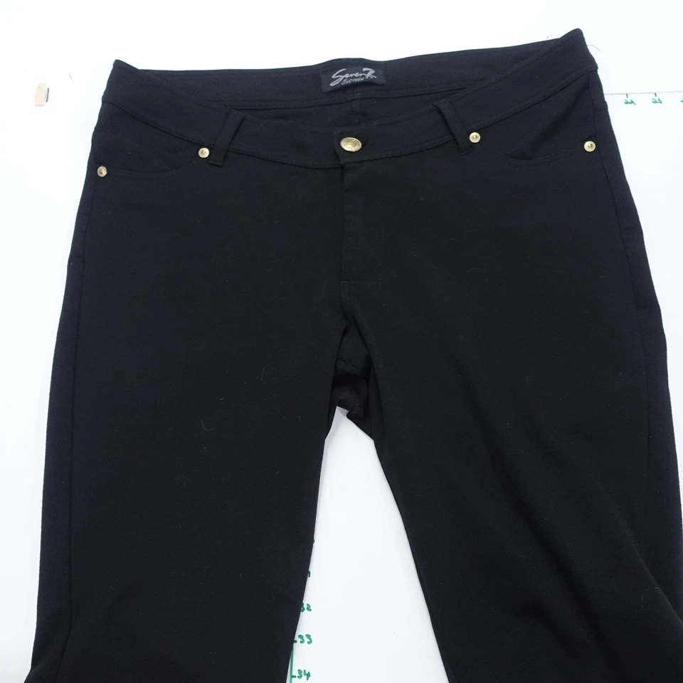 Calça Ponte Seven7 Feminina Sentada 14 Preta Elástica Conforto Perna Magra Tornozelo Zíper - Imagem 3 de 4