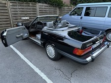 Mercedes Benz 560 SL Classic