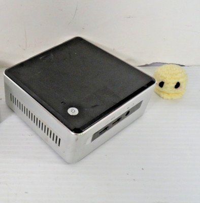 Intel NUC MINI PC NUC5i7RYH i7-5537U Barebones PC NO RAM NO SSD NO AC