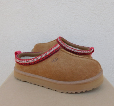 UGG TAZZ  SUEDE PLATFORM COMFORT SLIPPERS, YOUTH US 4/ FITS WOMEN US 6 ~NIB