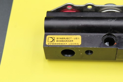 2002 Sea-doo Gtx DI Fuel Distributor Fuel Rail - Picture 3 of 5