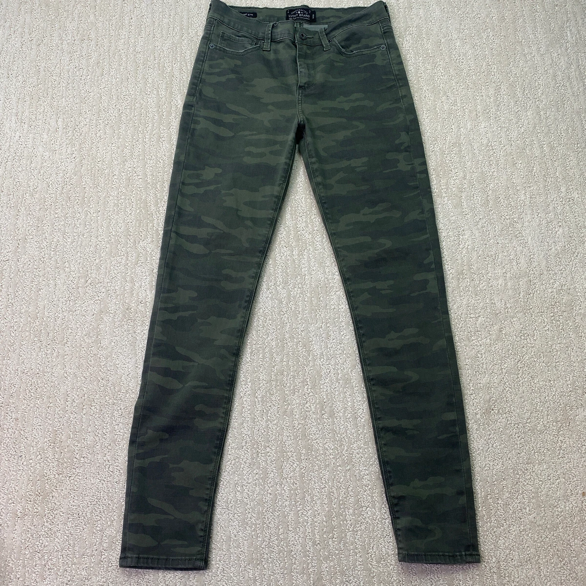Green camo jeans 2025
