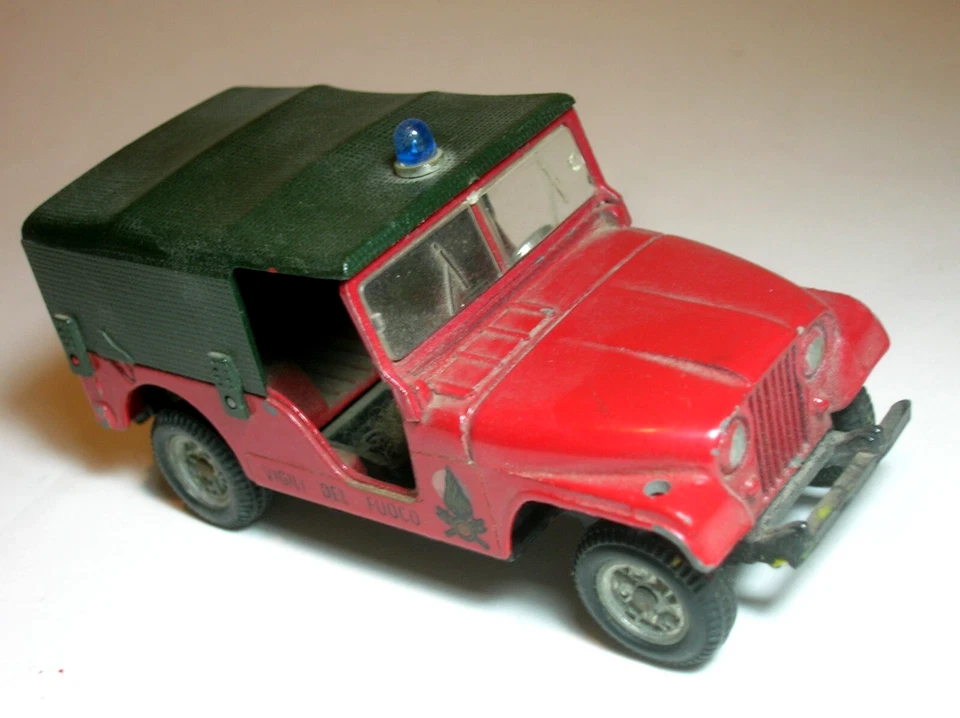 JEEP WILLYS 1/43 modello vintage del 1976 Mattel Mebetoys VIGILI DEL FUOCO Fire - Immagine 3 di 4