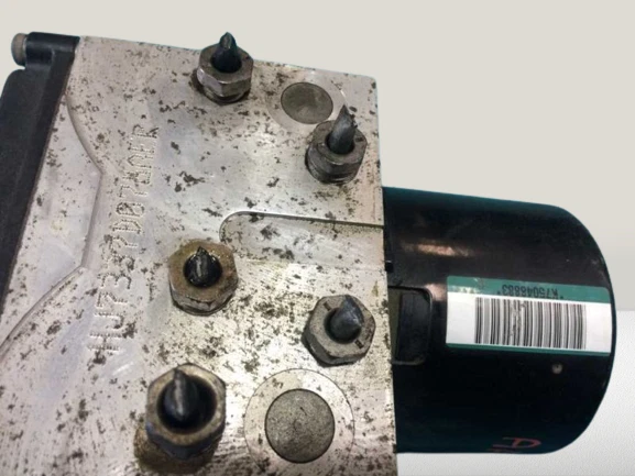 Dodge Ram 2500 3500 2008 ABS conjunto de módulo de bomba de freno antibloqueo original OEM Foto 4 de 4