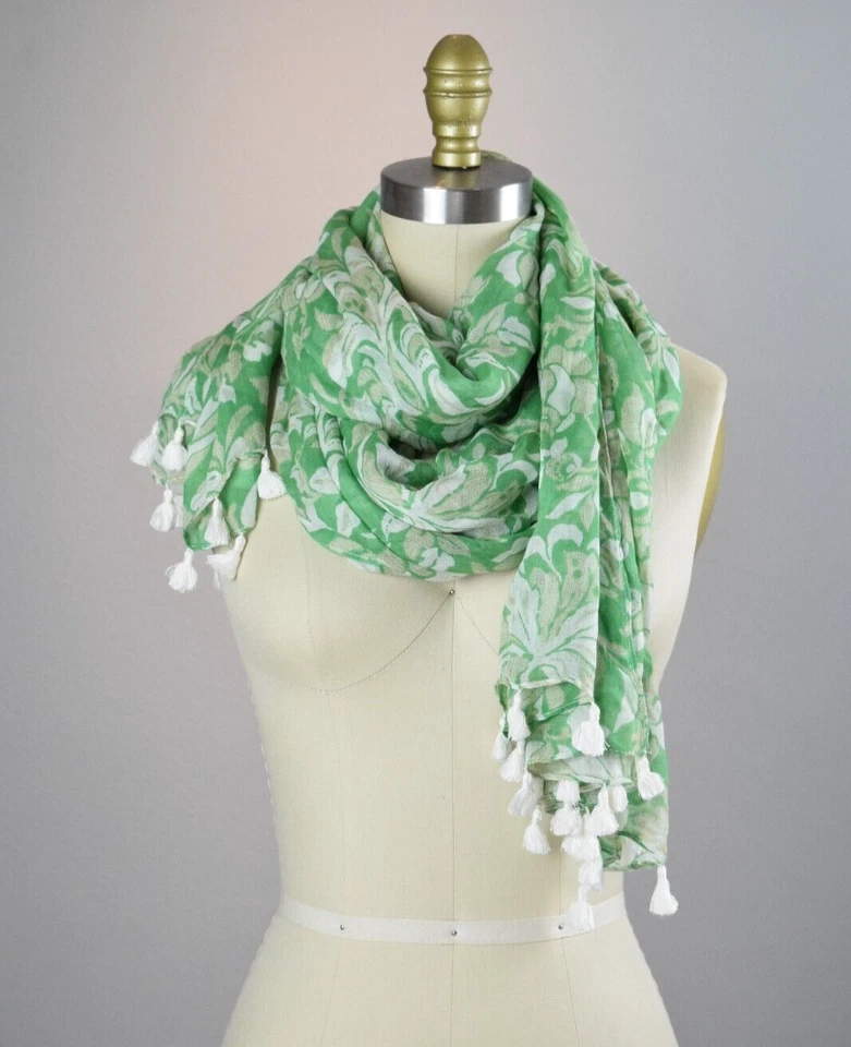ANN TAYLOR NUEVO CON ETIQUETAS Bufanda Estampado Floral Envoltura Larga Verde Primavera Borlas OS Foto 2 de 4