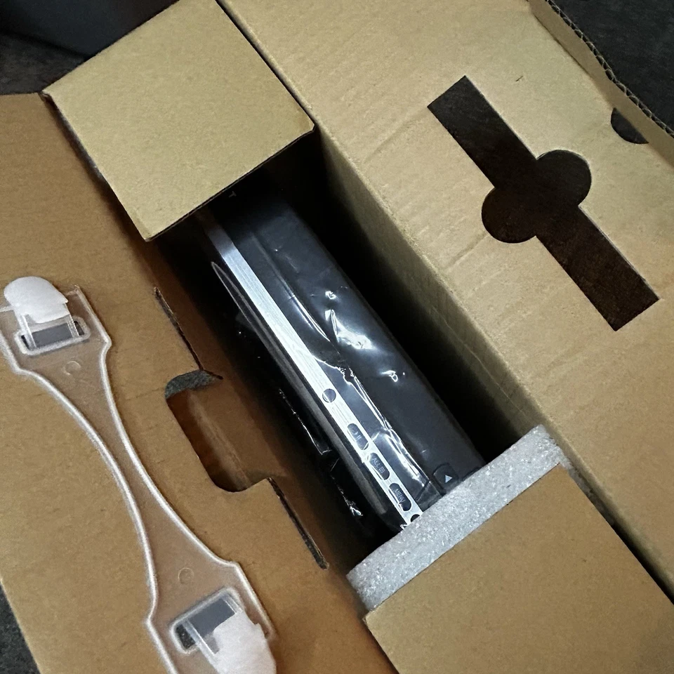 Amcrest AMDV960H4-4B 500GB 4 Channel Bullet 4 Video Camera Security System NEW - Image 2 of 4