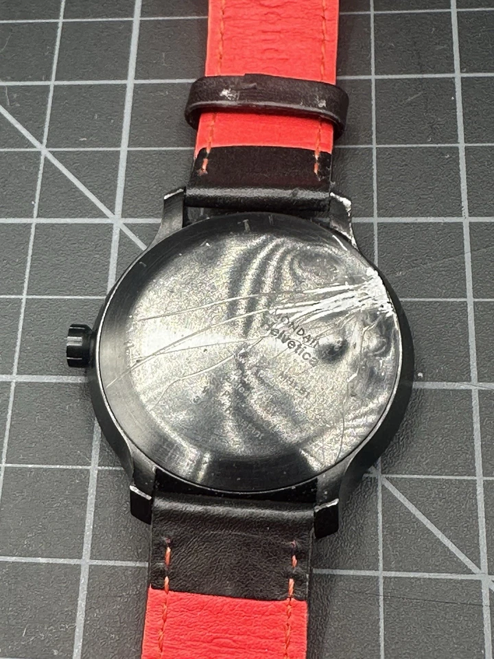 Mondaine Helvetica No1 Bold Steel Black Dial Mens Quartz Watch.         G - image 3 of 4