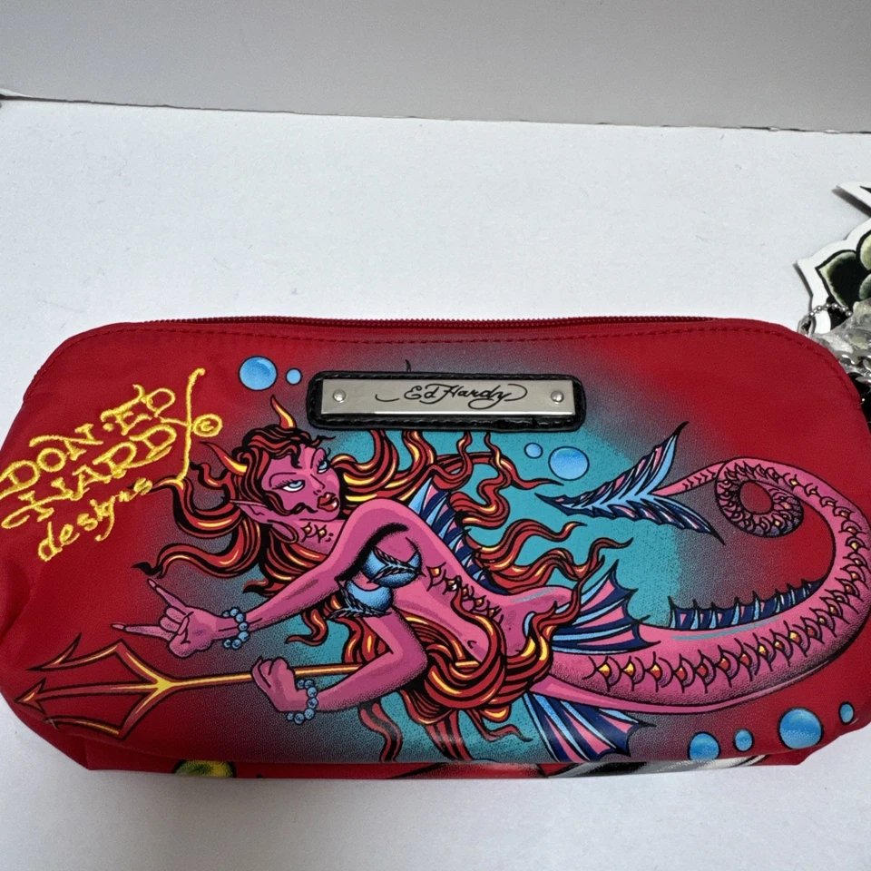 Pulseira nova com etiquetas Ed Hardy The Corps Karina Red Clutch Mermaid Dragon Devil - Imagem 2 de 4