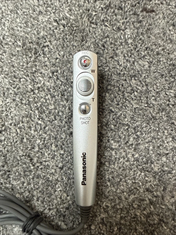 Genuine PANASONIC 3.5mm PHOTO SHOT Remote Control for Camcorder - Image 2 of 4