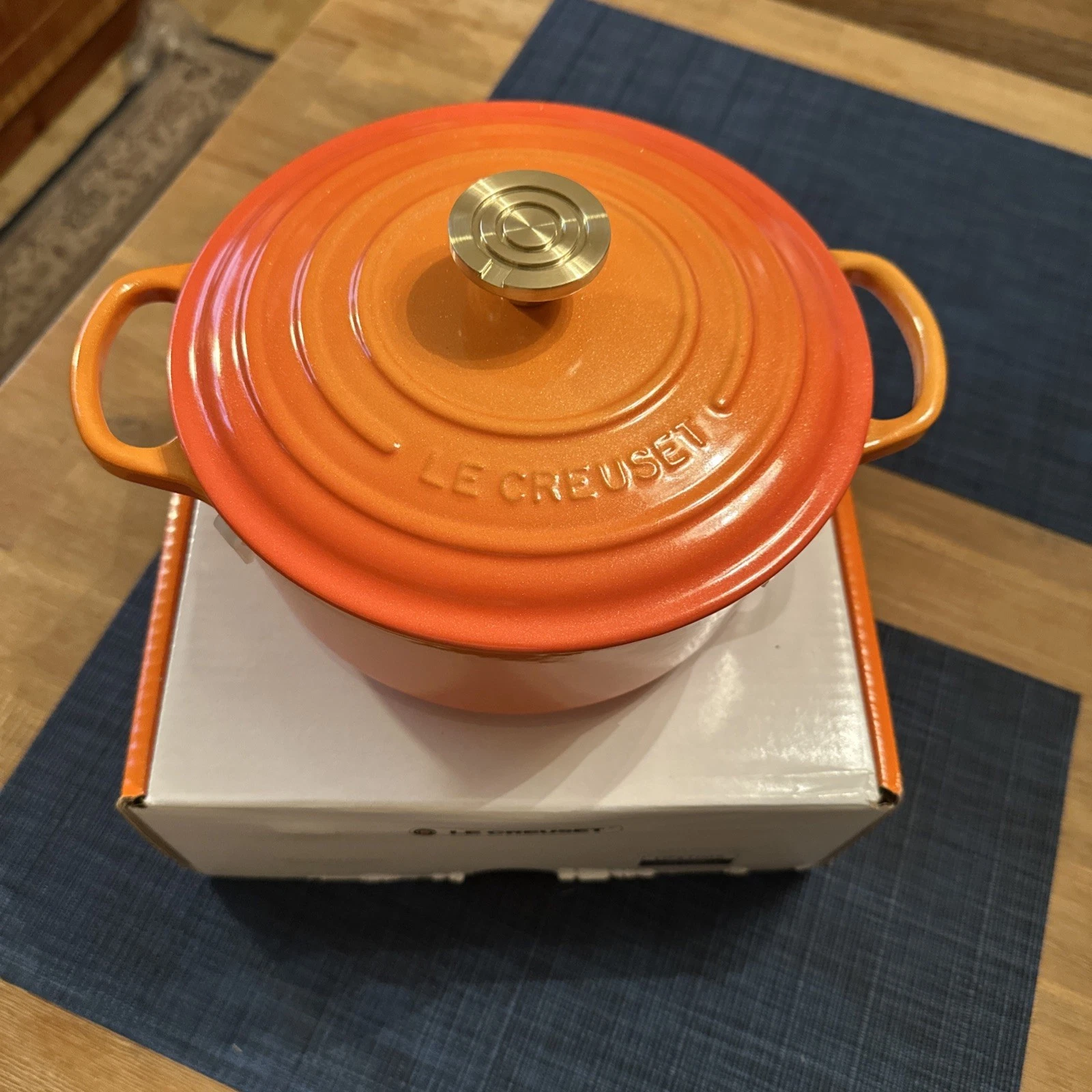 NEW Le Creuset 20cm 2.75 qt Flamme Doree 100th Anniversary with Crucible Knob